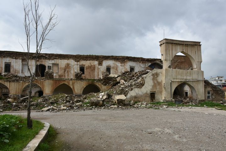 Kerkük'te yıkılan tarihi Osmanlı Kışlası için restorasyon çağrısı