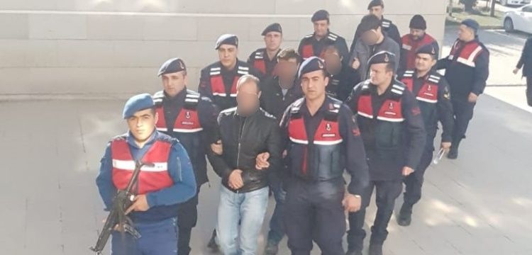 Ankara'da kaçak kazıda yakalanan 5 defineciden 4'ü tutuklandı