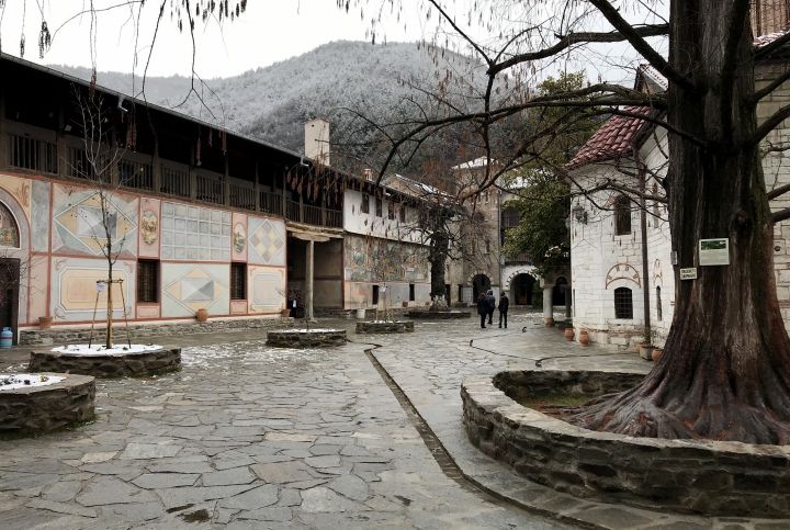 Baçkovski Manastırı: Rodop Dağları'nın bin yıllık mimari anıtı