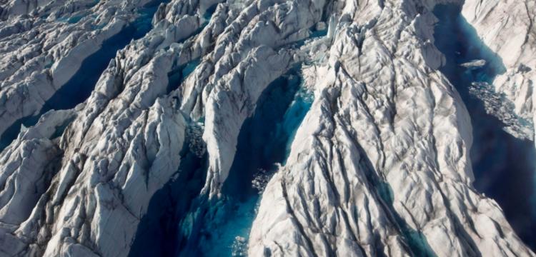 Grönland buzullarında 2679 yıllık güneş patlaması izi bulundu