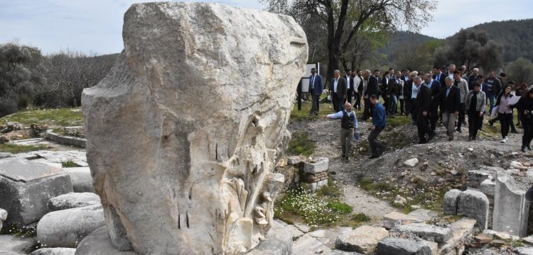 Bakan Ersoy: Başarısız arkeoloji kazı başkanlarını değiştireceğiz