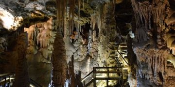 Gümüşhanedeki Karaca Mağarası yeniden ziyarete açıldı