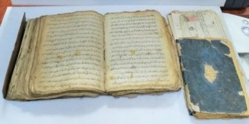 Kanuni dönemine ait el yazmaları internetten satılırken yakalandı