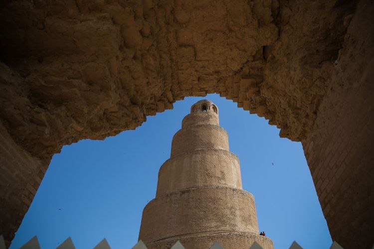 Irak'ın Mütevekkiliye Camisi'nin bin yıllık ünlü Melviye minaresi