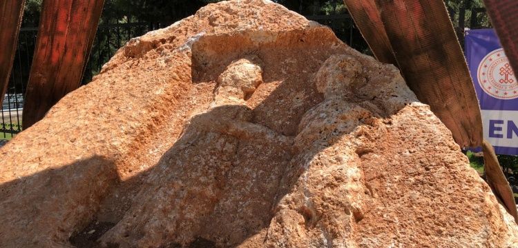 Adıyaman'da 1500 yıllık ayrılığı ölümsüzleştiren Kaya Kabartması bulundu