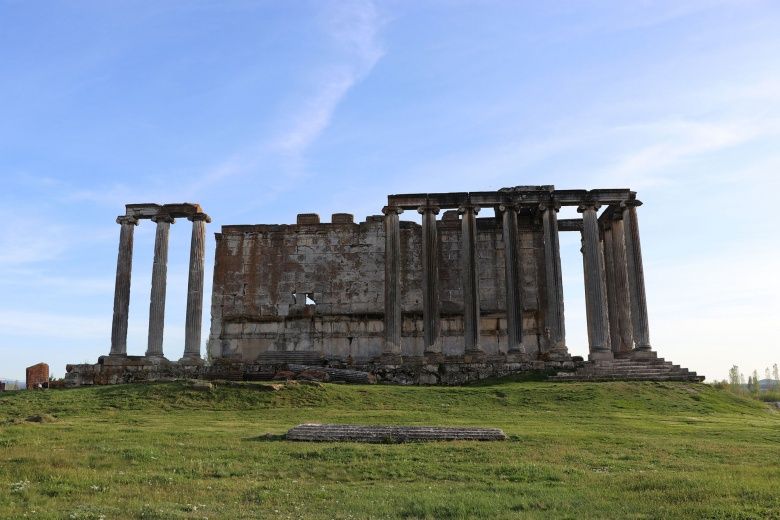 Aizanoi Zeus Tapınağı havadan görüntülendi