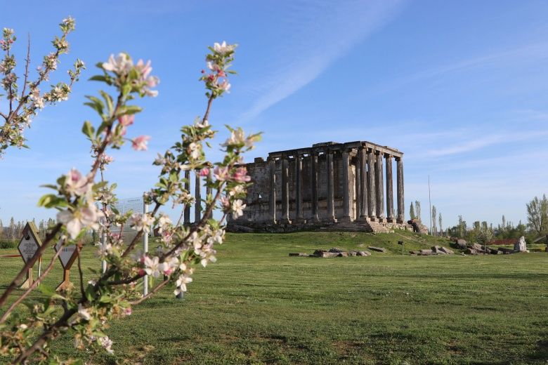 Aizanoi Zeus Tapınağı havadan görüntülendi