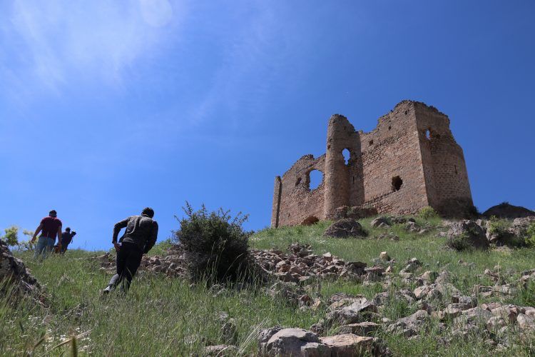 Mar Ahron Manastırı Baskil'in bin yıllık kültür mirası