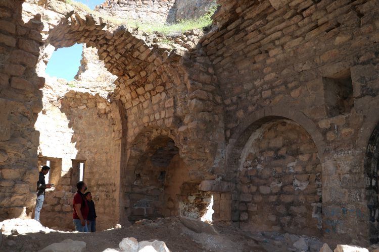 Mar Ahron Manastırı Baskil'in bin yıllık kültür mirası