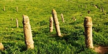 İrandaki Türkmen mezarlığı cinsel organ tartışması ile gündemde