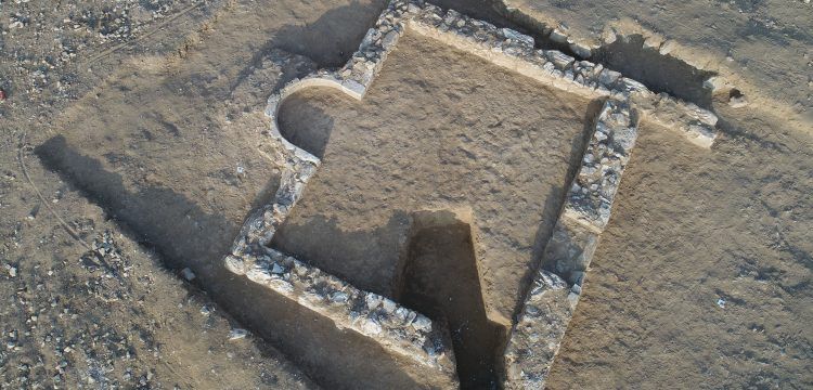 Necef Çölü'nde 1200 yıllık Müslüman mescidi ortaya çıkarıldı