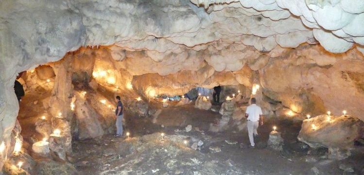 İspir'de Elmalı Mağarası'nın yüzde 95'i keşfedilmeyi bekliyor