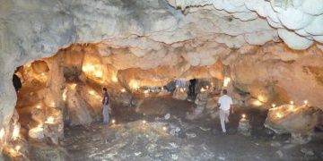 İspirde Elmalı Mağarasının yüzde 95i keşfedilmeyi bekliyor