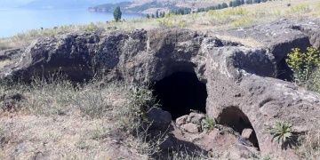 Tatvan antik kentinde jeoradar ile yapı kalıntıları tespit edildi