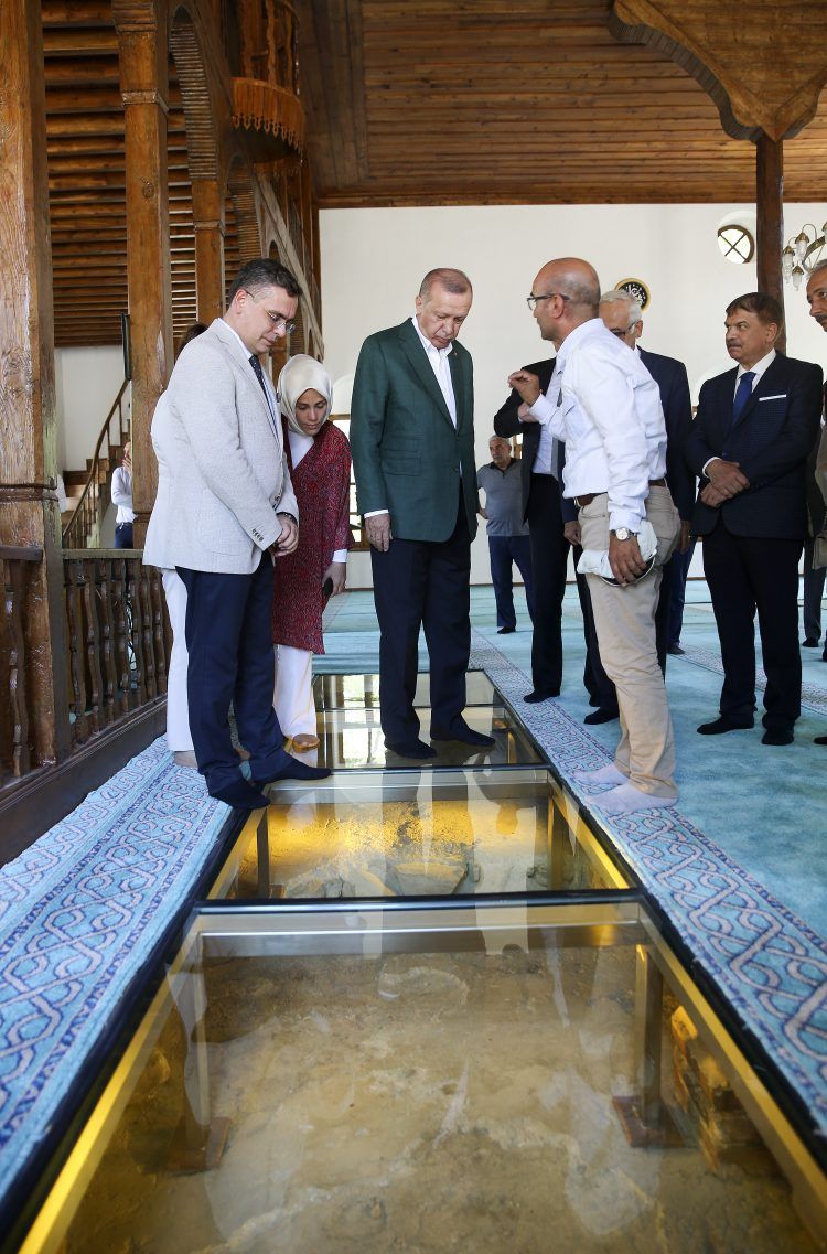 Cumhurbaşkanı Erdoğan Stratonikeia Antik Kenti'ni ziyaret etti