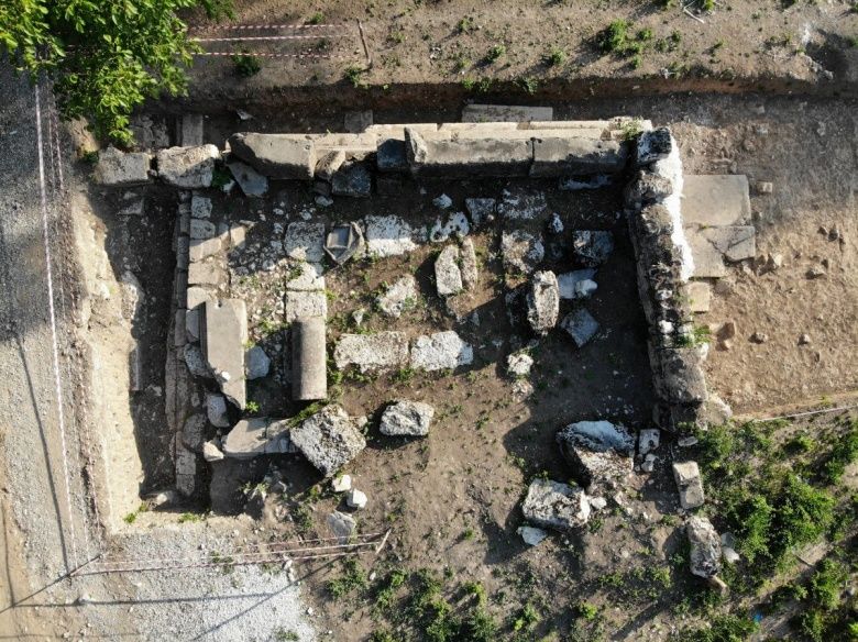 Aizonai Antik Kenti arkeoloji kazılarında Heron bulundu