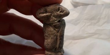 Çatalhöyük kazılarında iki yeni heykelcik bulundu