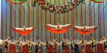 Ukrayna Ulusal Dans Topluluğu Aspendos Sahnesinde