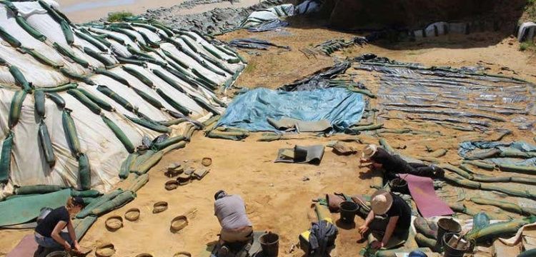 Ayak izleri Neandertallerin uzun boylu olduğunu tahmin ettiriyor