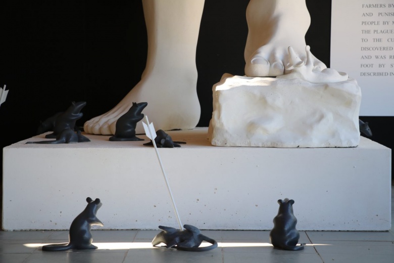 Efsane ayaklar, Apollon Smintheus Kutsal Alanı'nda ziyaretçileri bekliyor