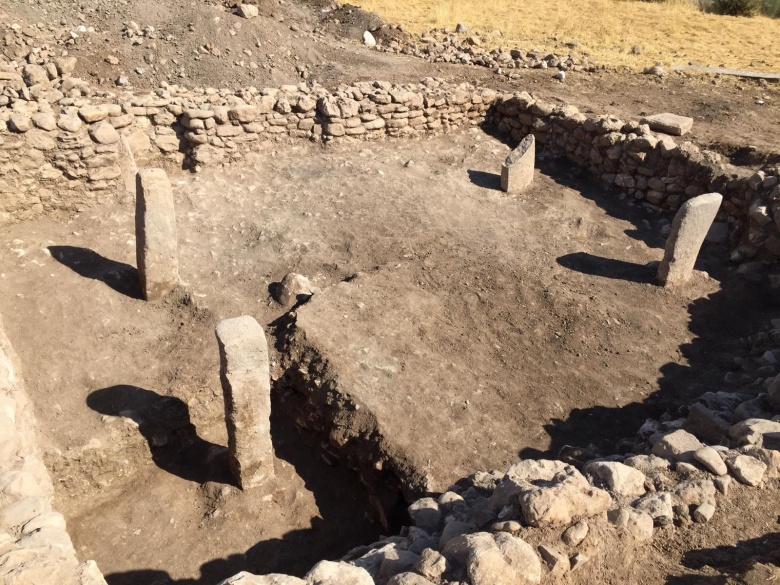 Mardin Boncuklu Tarla'da 11 bin yıllık tapınak bulundu