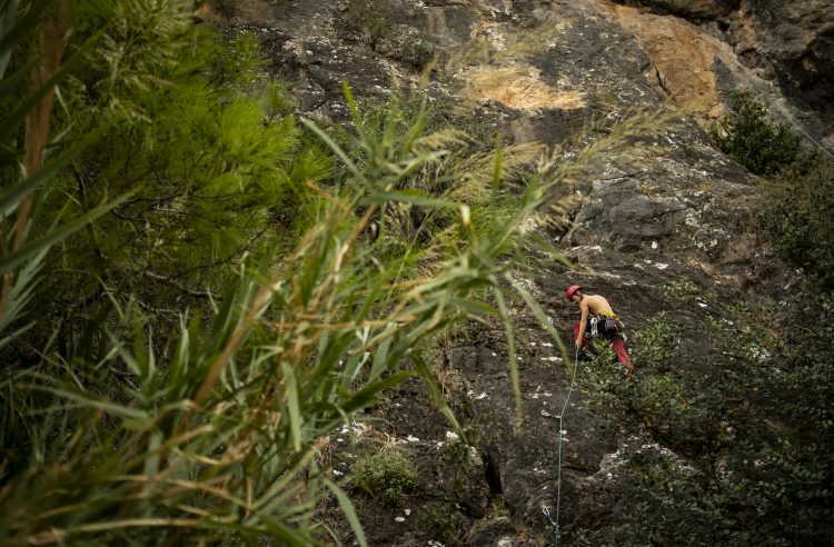 Olympos'un su altı ve su üstü güzellikleri seyyahları cezbediyor