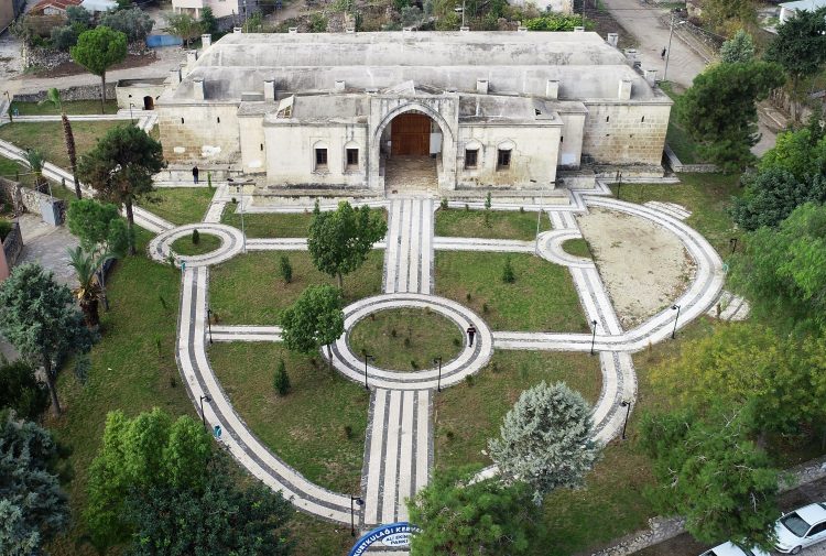 Adana'nın Ceyhan ilçesindeki Kurtkulağı Kervansarayı