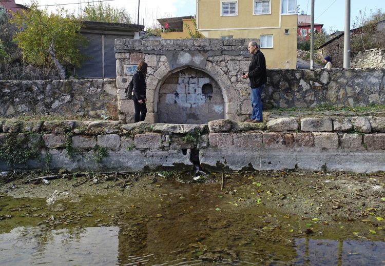 Adana'nın Ceyhan ilçesindeki Kurtkulağı Kervansarayı