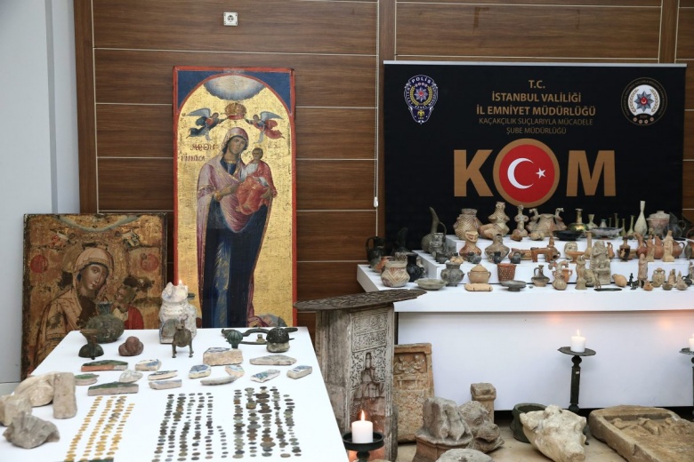 İstanbul'daki tarihi eser operasyonunda 1134 parça tarihi eser yakalandı