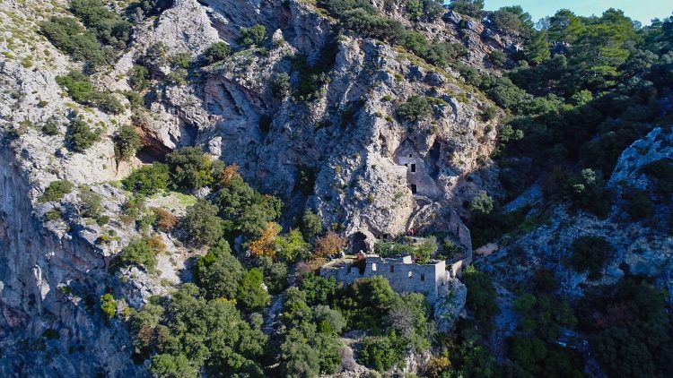 Fethiye'nin Afkule Manastırı manzarası ile büyülüyor