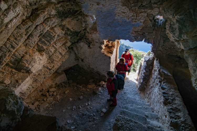 Fethiye'nin Afkule Manastırı manzarası ile büyülüyor