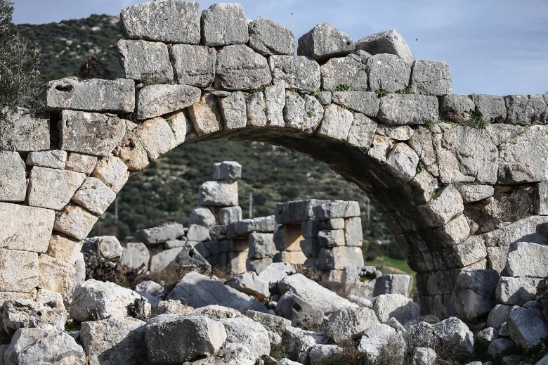 Patara: Anadolu'nun özel kentlerinden birisi