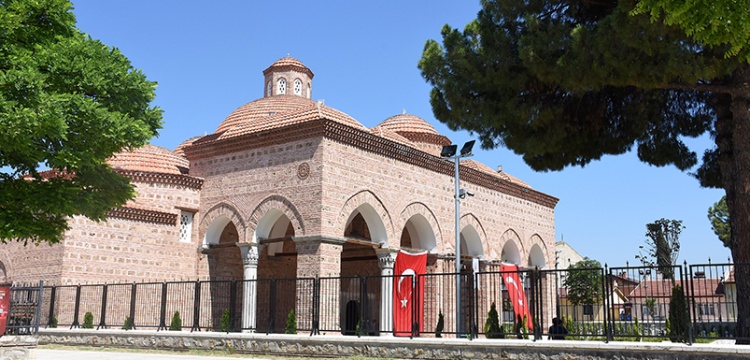 İznik Nilüfer Hatun imareti Türk İslam Eserleri Müzesi olarak açıldı
