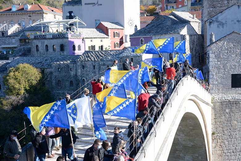 Tarihi Mostar Köprüsü