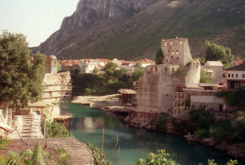 Tarihi Mostar Köprüsü