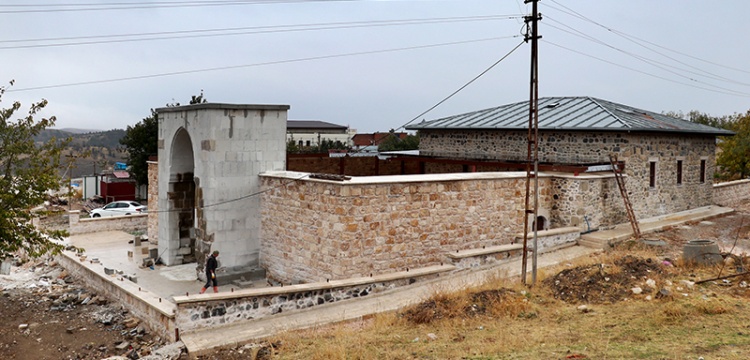 Harput Esadiye Camii restore ediliyor