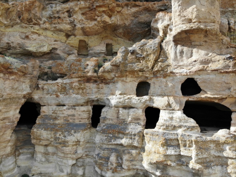 Ağrı Yukarı Biligan Mağaraları