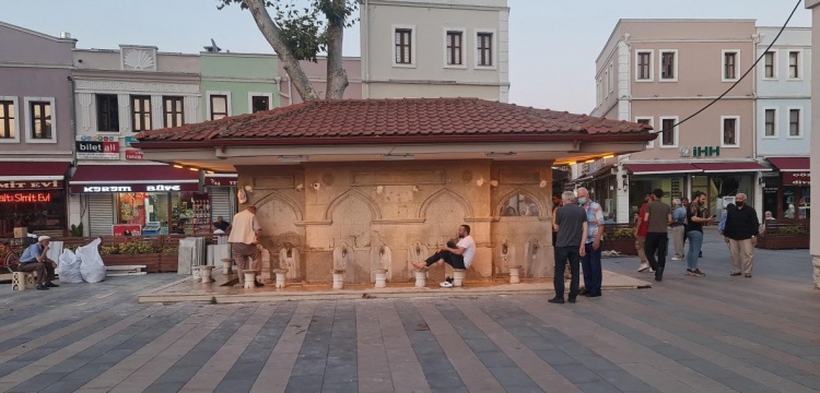 Sakarya Orhan Camii şadırvanını vatandaşın sağduyusu kurtardı