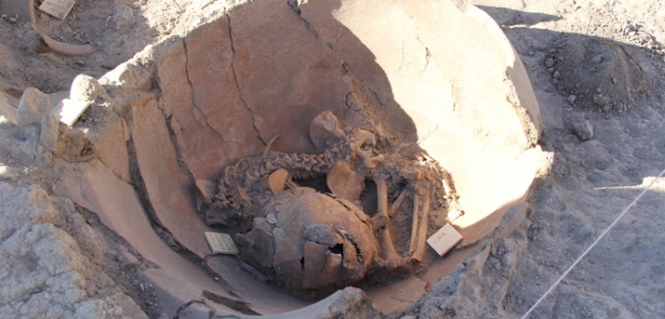 Arslantepe kazılarında iki çocuk iskeleti bulundu