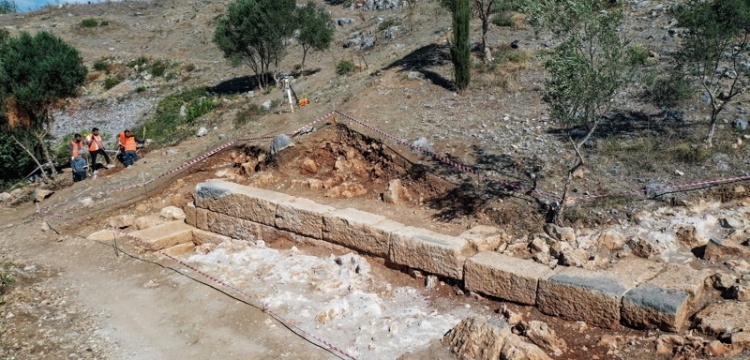 Apollonia ad Rhyndacum Antik Kentinde arkeolojik kazılar devam ediyor