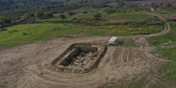 Magnesia arkeoloji kazılarında Zeus Tapınağı ortaya çıkarılıyor