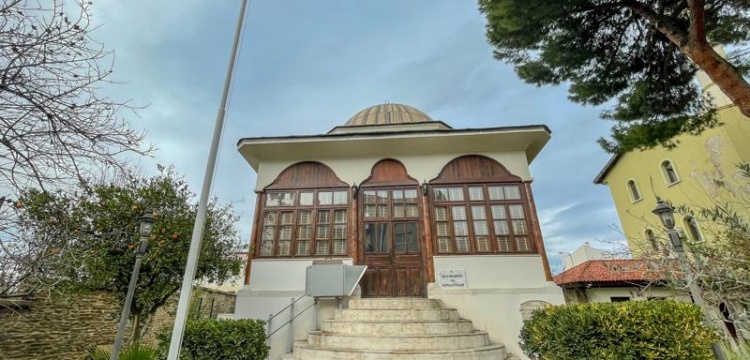 Tire Necip Paşa Kütüphanesi