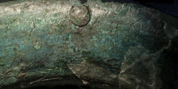 7 Letters found inside 2.400-year-old Etruscan Helmet: HARN STE