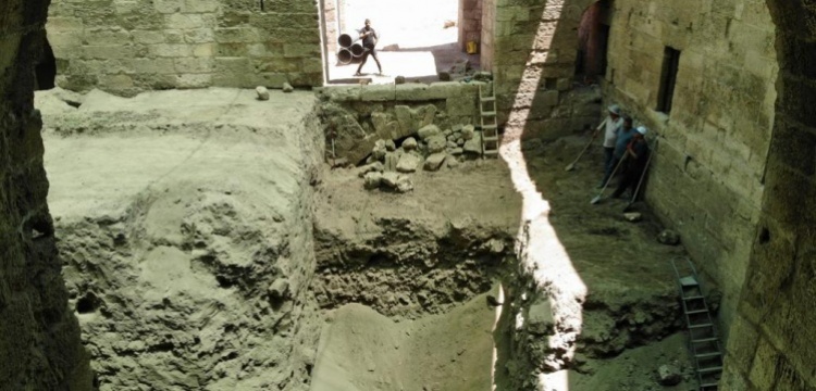 Arkeologlar Harran Sarayı'nda Sin Tapınağını bulmaya çalışıyor