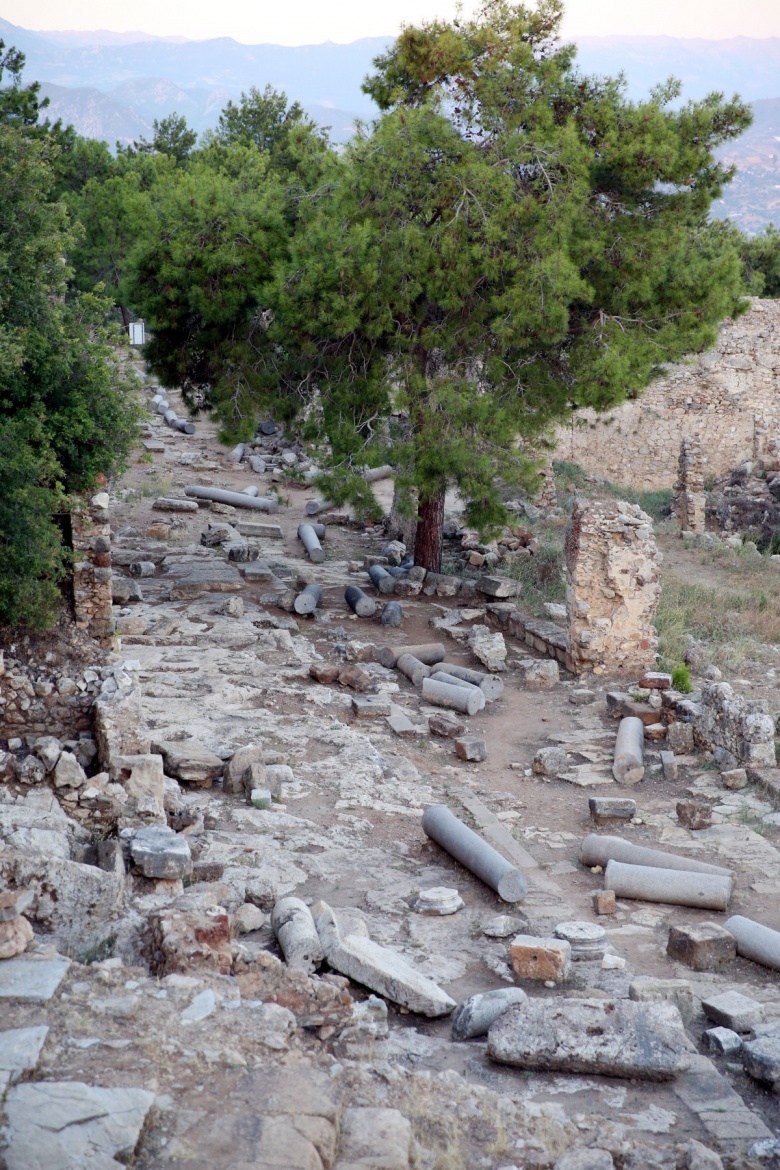 Syedra Antik Kentinde arkeologlar kötü niyetli ziyaretçileri gözlüyor