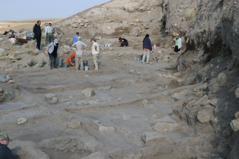 Yozgat'taki Çadır Höyük arkeoloji kazılarından fotoğraflar