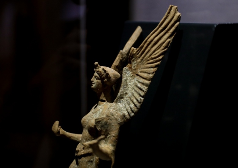 İzmir Arkeoloji Müzesi Nike Kültürü adakları ilk kez sergiliyor