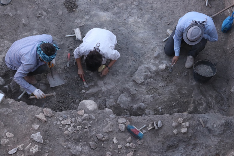 Arkeologlar Gre Fılla Höyüğü'nden 4 yılda 2.687 eser çıkardılar.