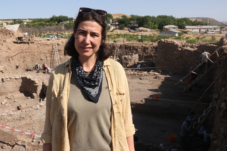 Arkeologlar Gre Fılla Höyüğü'nden 4 yılda 2.687 eser çıkardılar.