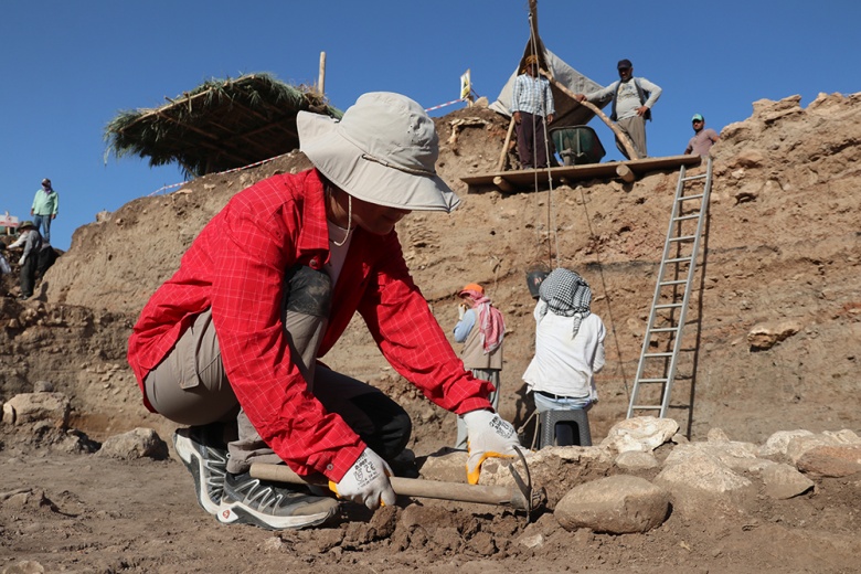 Arkeologlar Gre Fılla Höyüğü'nden 4 yılda 2.687 eser çıkardılar.